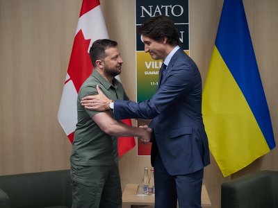 Зеленский с необъявленным визитом прибыл в Канаду. Встретится с Трюдо и бизнес-лидерами