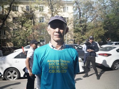 Полиция Алматы задержала активиста Марата Турымбетова