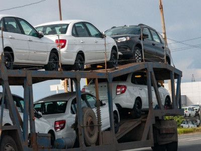 Грузия запретила реэкспорт в Россию автомобилей из Евросоюза