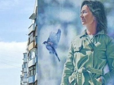 Варвары XXI века. Оккупанты уничтожили последний украинский мурал в Мариуполе