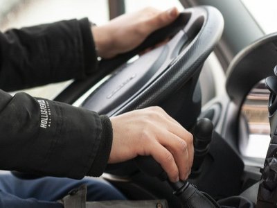 Водитель, сбивший насмерть пешехода, скрылся с места ДТП в Аксу