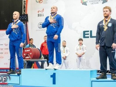 Спортсмен из Рубежного в третий раз стал чемпионом мира по пауэрлифтингу