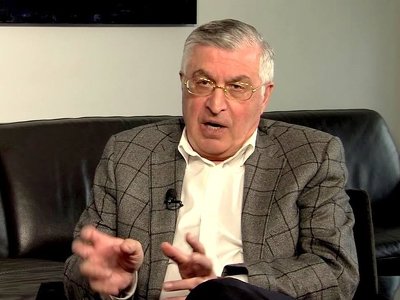 Дядя экс-президента призвал задуматься о немирном пути возвращения захваченных территорий