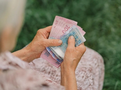 Пенсии по инвалидности в Украине: что изменится в декабре