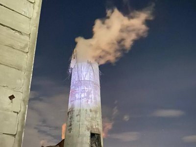 В Одессе восстановили работу котельной, с которой рухнула стометровая труба. В области продолжают бороться с непогодой