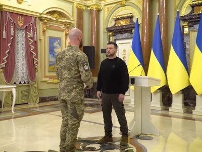 Одесский военнослужащий получил от Президента сертификат на жилье