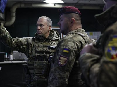 РФ перебрасывает штурмовые подразделения: ситуация под Купянском – Сырский
