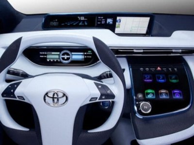 Прощай, бензин: Toyota начала серийный выпуск автомобилей, которые ездят на водороде