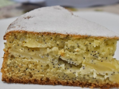 Пирог с маком и яблоками: простой рецепт