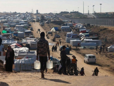 Великобритания, Италия и Финляндия временно приостановили финансирование агентства ООН по помощи палестинским беженцам