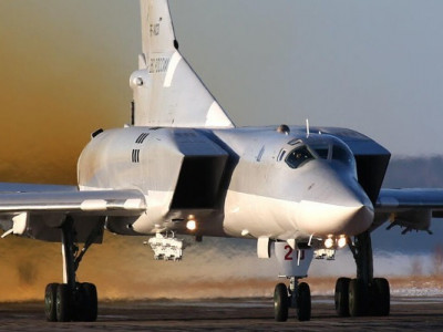 Бомбардировщик Ту-22М3: что это за самолет, с которого рф атакует Украину