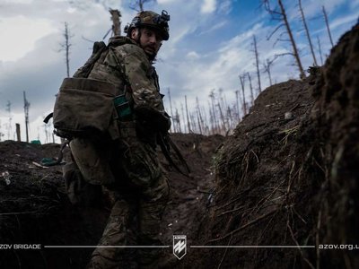Разведчики 12-й бригады Азов НГУ совершили рейд в тыл врага: мощное видео