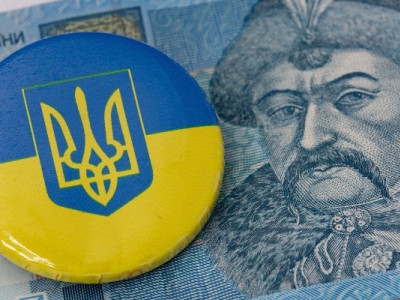 Украинцы перестали активно донатить в 2023 году: суммы поступлений почти вдвое сократились