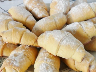 Этот рецепт вы захотите повторить: воздушные и вкусные рогалики на молоке