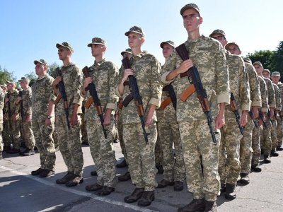 В Раде приняли закон о демобилизации срочников
