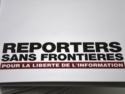 «Репортеры без границ» призвали парламент Кыргызстана отозвать проект «Об иностранных представителях»