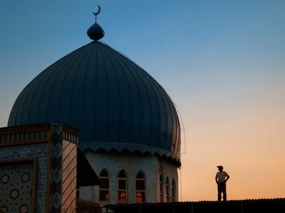 Спрос на экзорцизм в Центральной Азии растёт, несмотря на скандалы. Почему?