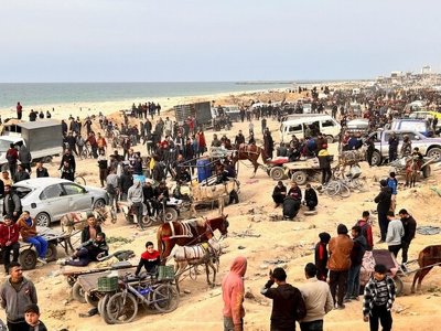 Десятки человек погибли при стрельбе и давке на севере сектора Газа