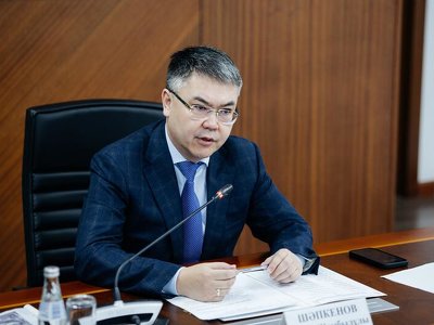 Серик Шапкенов: При ремонте дорог города Атырау необходим системный подход