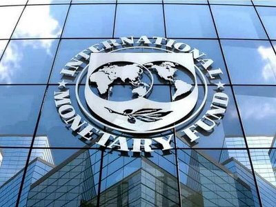 Украина получила от МВФ четвертый транш на $880 млн – Шмыгаль 