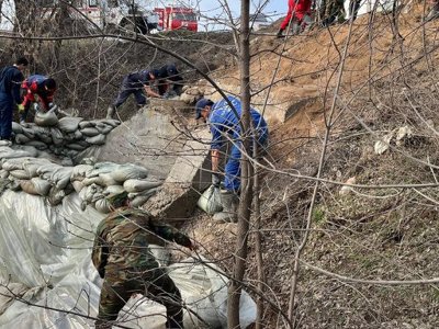 Более 72 км защитных сооружений возвели в ЗКО для борьбы с талой водой