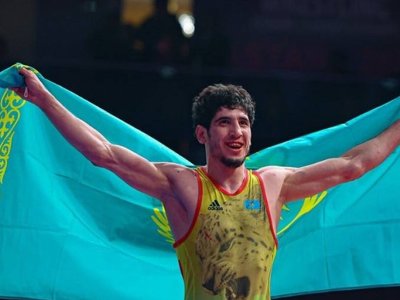 Вторую медаль в копилку сборной принесли казахстанцы на чемпионате Азии по греко-римской борьбе