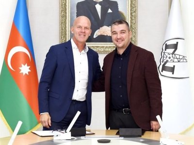 Neftçinin idman direktoru jurnalistlərin qarşısına çıxacaq