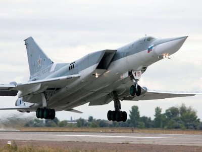 ЗСУ вперше збили російський бомбардувальник Ту-22, який запускав ракети по Україні (Фото, відео)