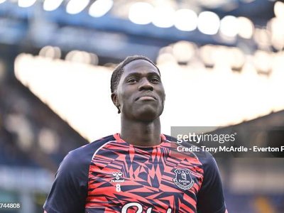 “Челси” лидирует в борьбе за Амаду Онана