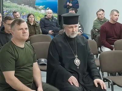 В Херсоне Епископ ПЦУ принял участие в дне благодарности волонтерам