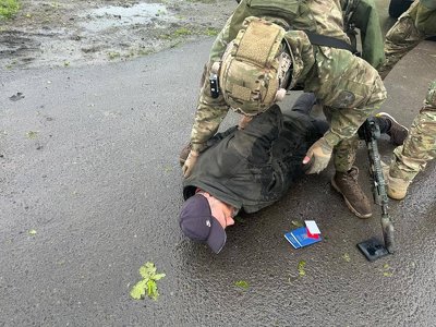 Нападавших на полицейских задержали в Одесской области. Им грозит пожизненное заключение