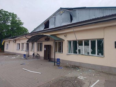 Российские военные ударили по железнодорожному вокзалу в Балаклее