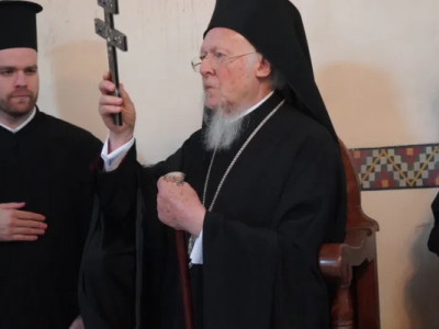 Вселенский Патриарх: “жалеем о положении наших коллег, и не только Патриарха Российского”