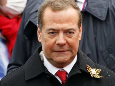 Медведев показал новую карту России: сколько места отвел для Украины