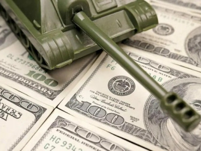 НАТО быстро наращивает военные расходы: норматив выполняют уже 2/3 стран