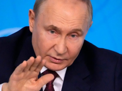 Путин: вывод российских войск не случится никогда