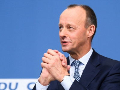 Лидер немецкой оппозиции высказался за предоставление Украине боевых самолетов
