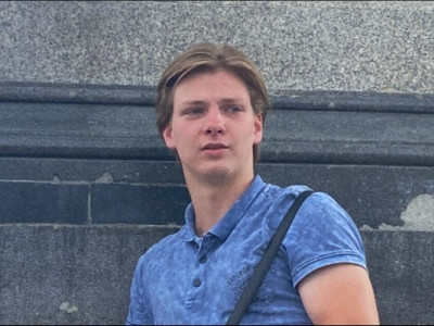 В РФ 19-летнего парня приговорили к 12 годам колонии за госизмену