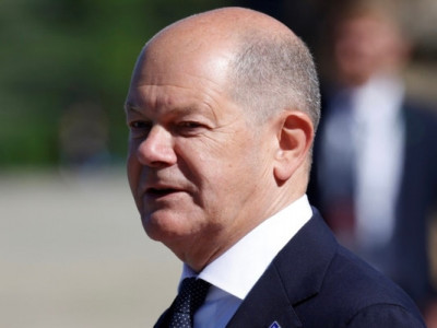 Шольц отказал Зеленскому в просьбе сбивать ракеты России над Украиной