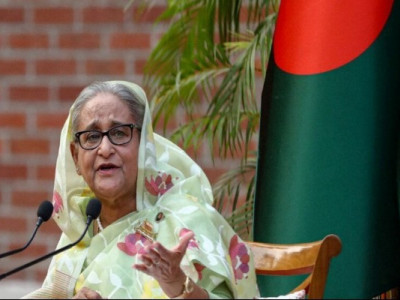 Премьер Бангладеш покинула страну на фоне протестов