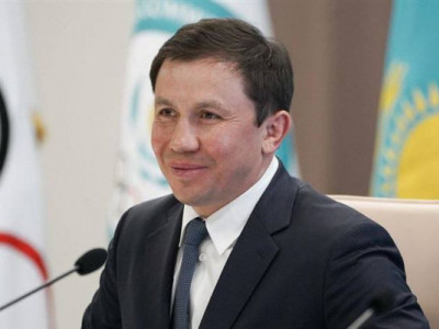 Геннадий Головкин поздравил Назым Кызайбай с бронзовой медалью Олимпиады