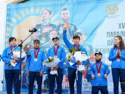 «Победу посвящаю Казахстану»: как призеров Паралимпиады встретили в Астане