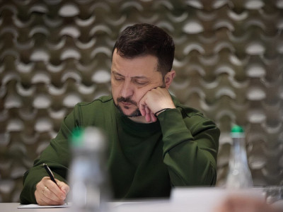 Зеленский утвердил новые санкции за агрессию РФ, в список попали представители Китая, Ирана и ОАЭ
