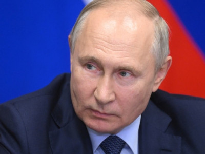 Путин: Россия применит ядерный ответ в случае атаки обычным оружием