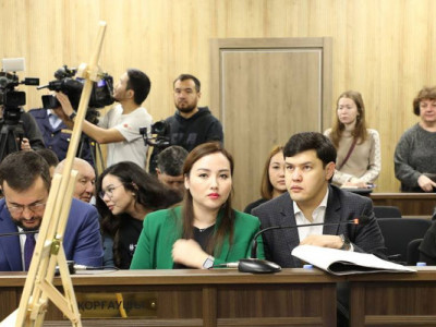 Суд взыскал с Куандыка Бишимбаева 10 млн тенге в пользу брата Салтанат Нукеновой
