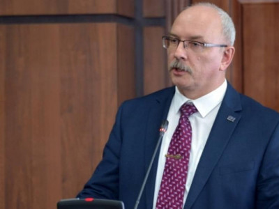Денис Шипп избран судьей Верховного суда