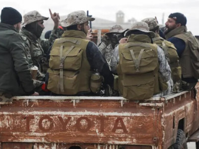 Сирийские повстанцы вошли в Дамаск, Асад покинул столицу