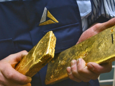 Армения могла нарастить торговлю с ОАЭ благодаря золоту из России