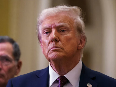 Команда Трампа готовит план нефтяных санкций для давления на Россию – Bloomberg