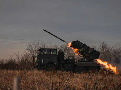 В городской застройке Часового Яра и Торецка продолжаются бои: Обстановка на восточном фронте